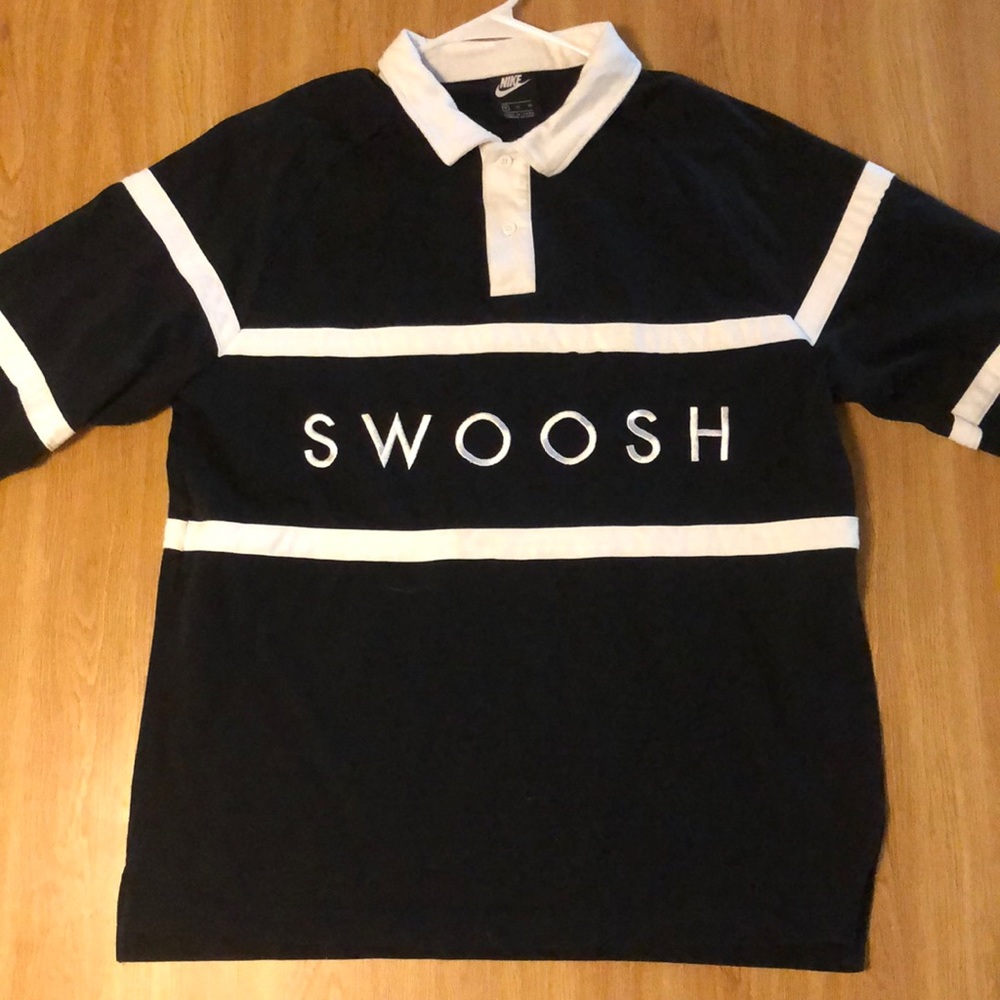 Black and White Nike “SWOOSH” long sleeve, striped shirt (XL), quarter button